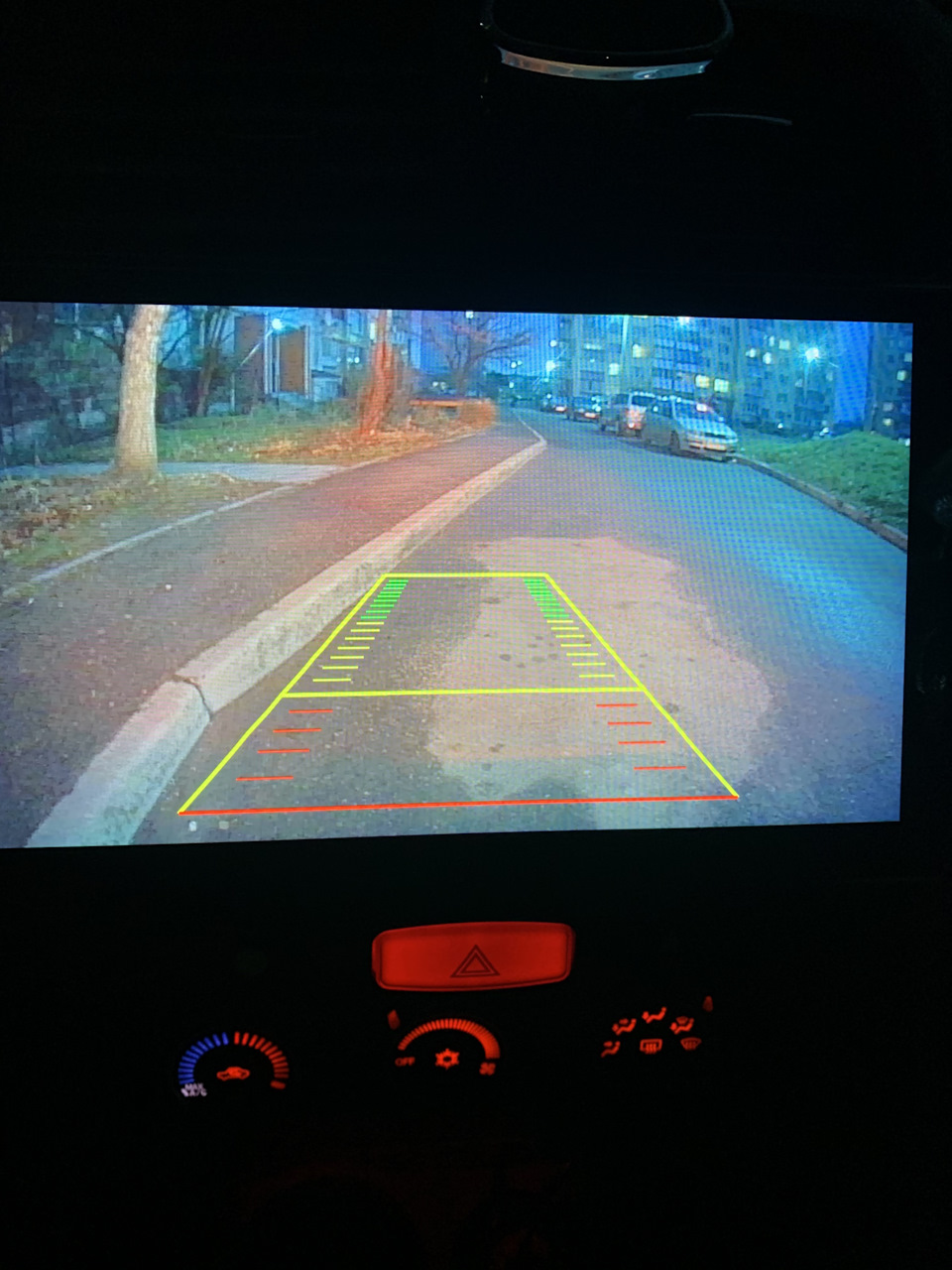 Заміна штатного ГУ на Teyes CC2L 2/32 2