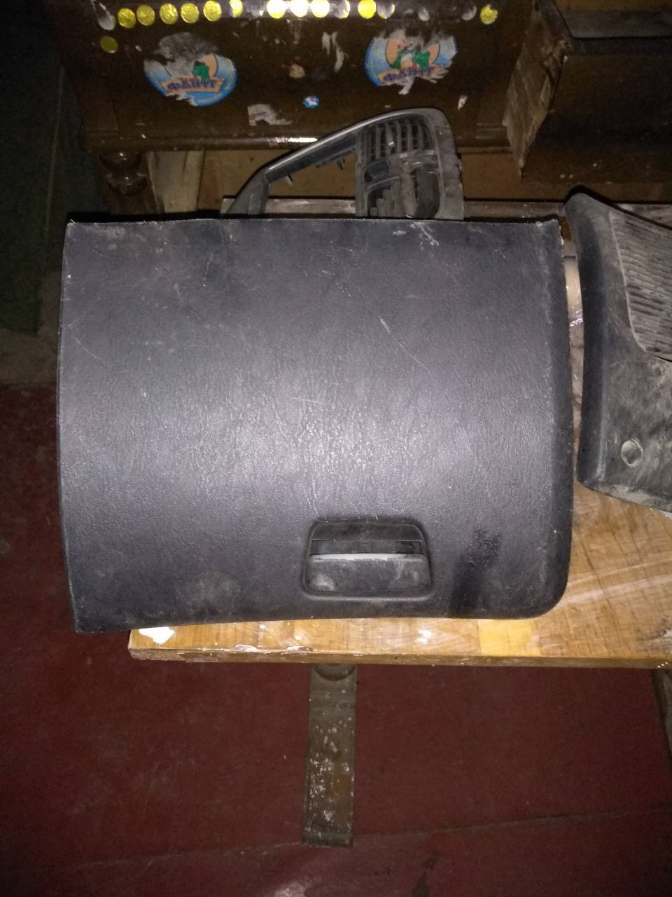 Продам запчастини кому що нада 1