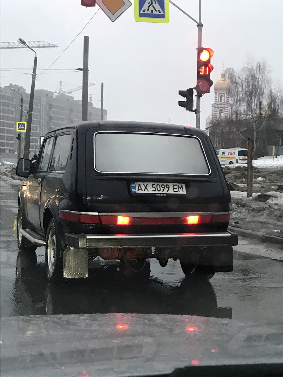 Що скажіть? Фордоніва - скорпива 1