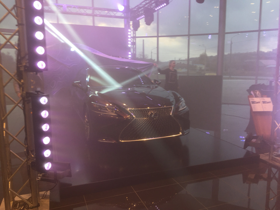 Відкриваю завісу таємниці Lexus 4