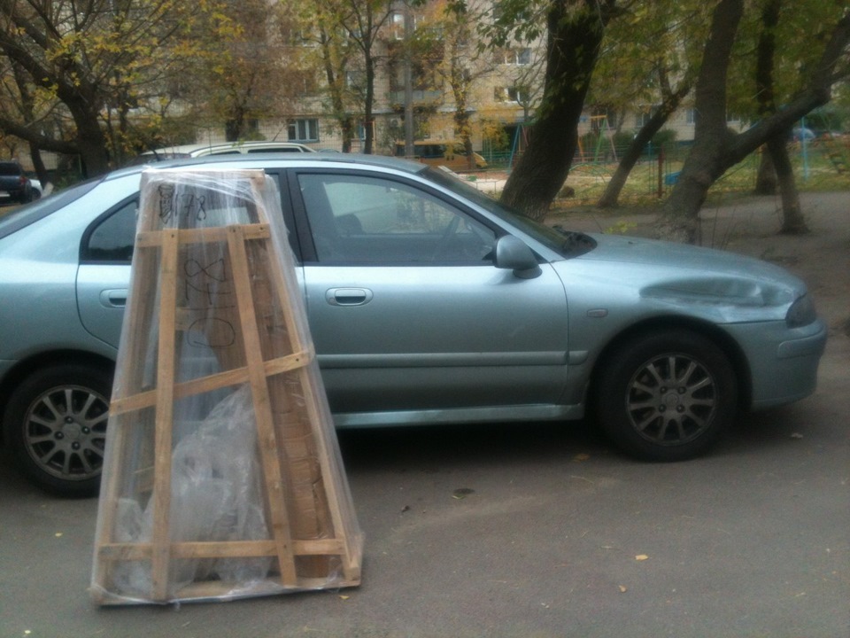 Не ставте машини у дворах абияк, будь ласка! 2