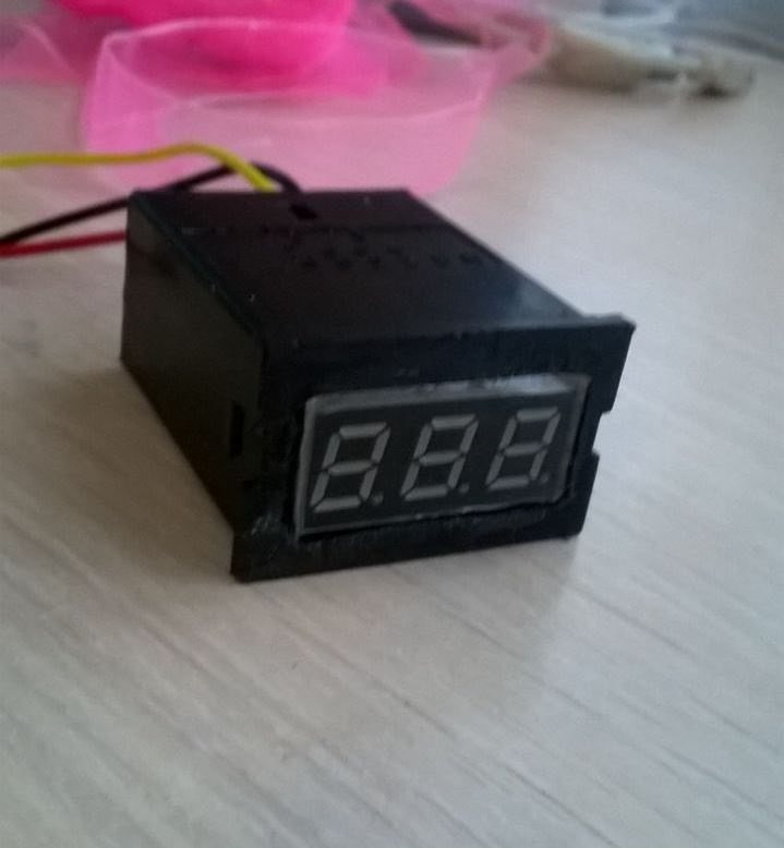 Решил проблему с зарядом! И установка вольтметра 5