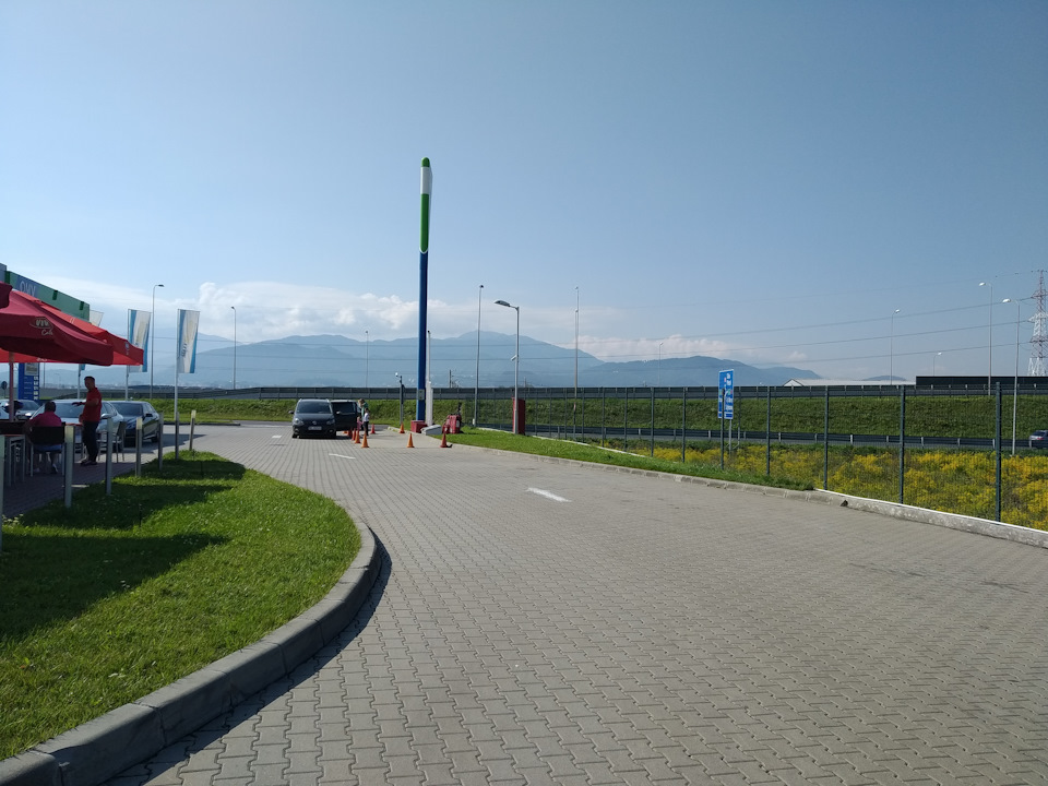 У гори на Кольті. Румунія та Болгарія. 5