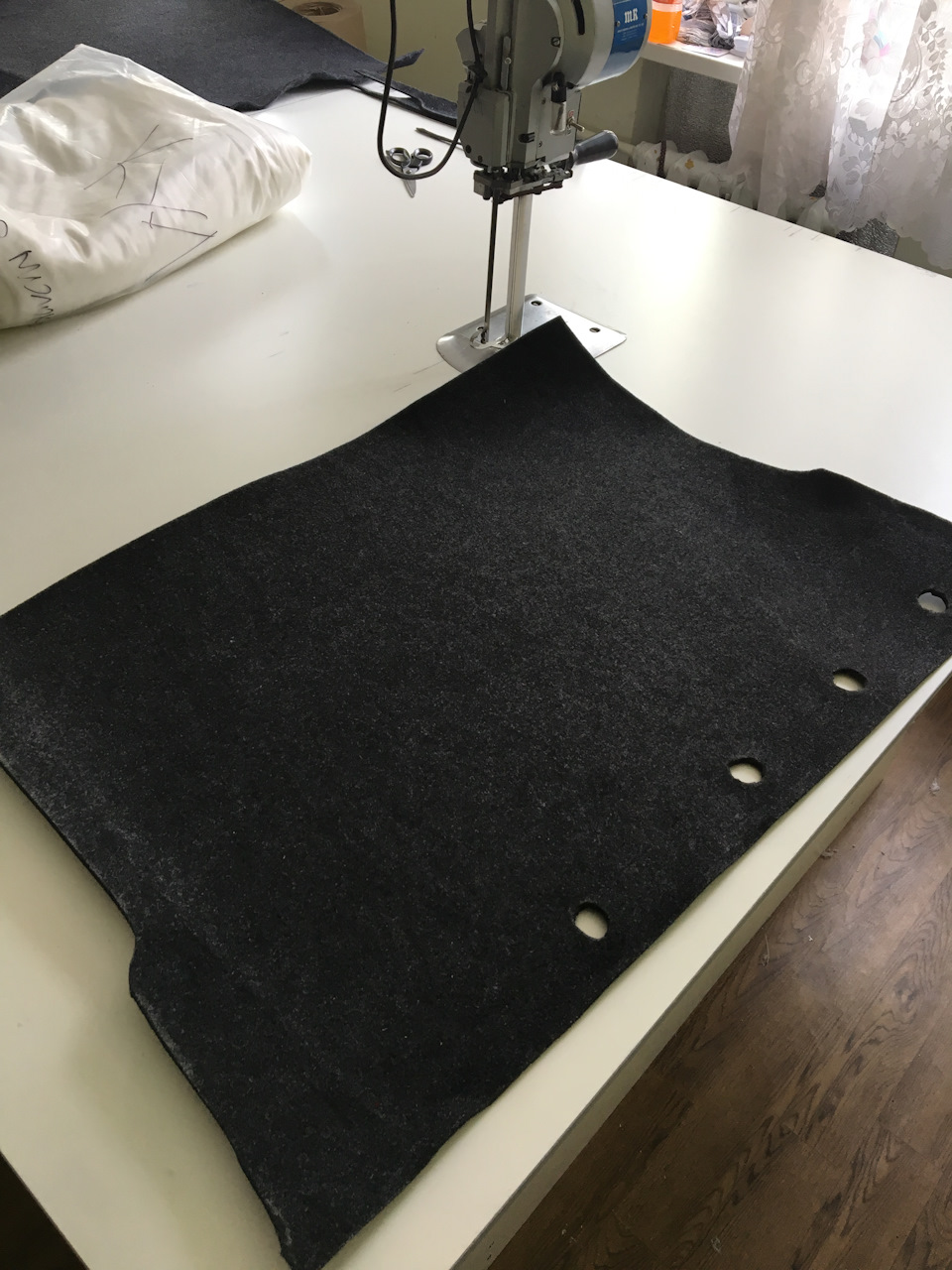 Handmade килим у багажник 1