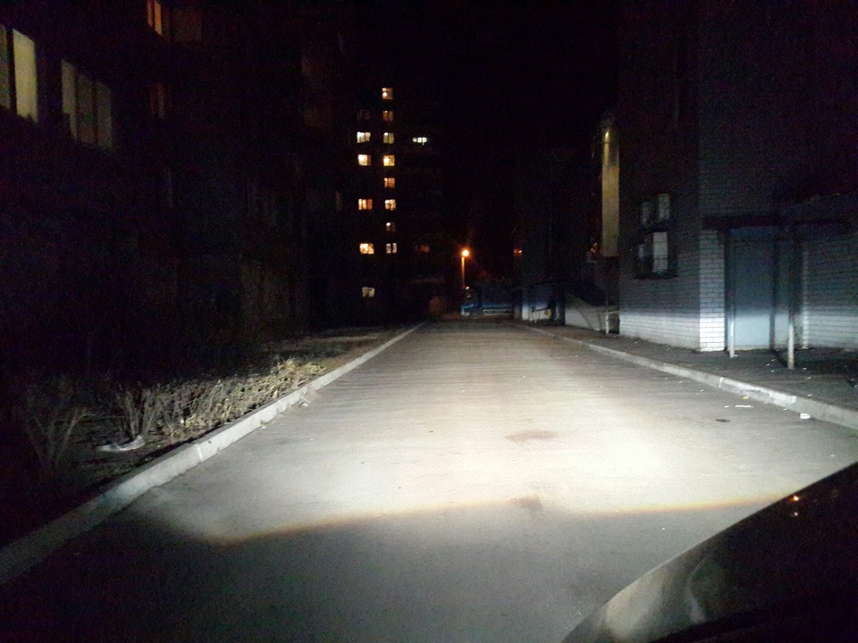 ксенон tesla 75w блоки та лампи tesla 75w 5000к 5