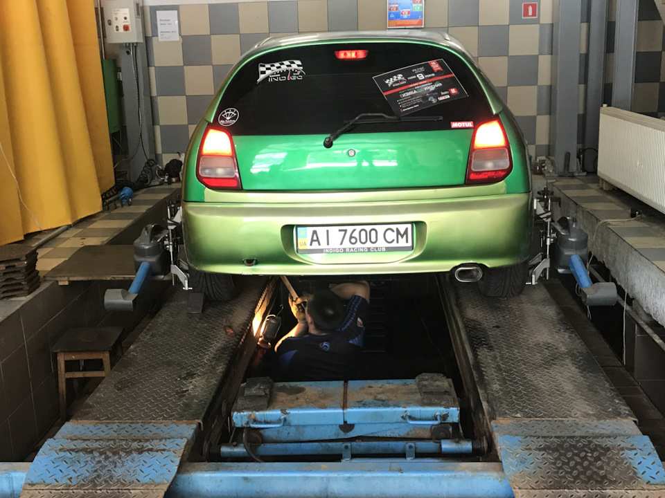 Аморти від EVO IX 1