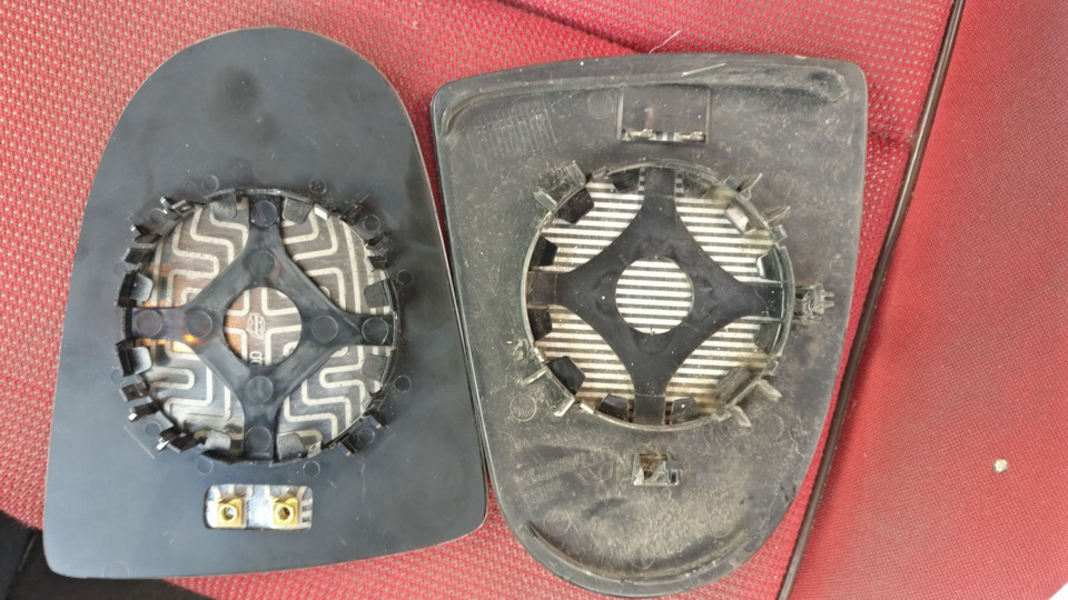 Дзеркало з підігрівом ERGON 1