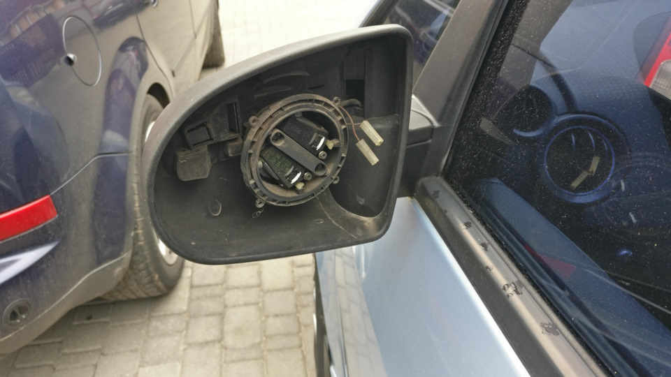 Дзеркало з підігрівом ERGON 3