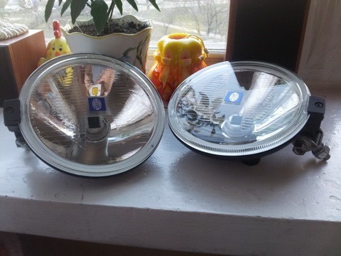 Продам фари Hella Comet 500 2