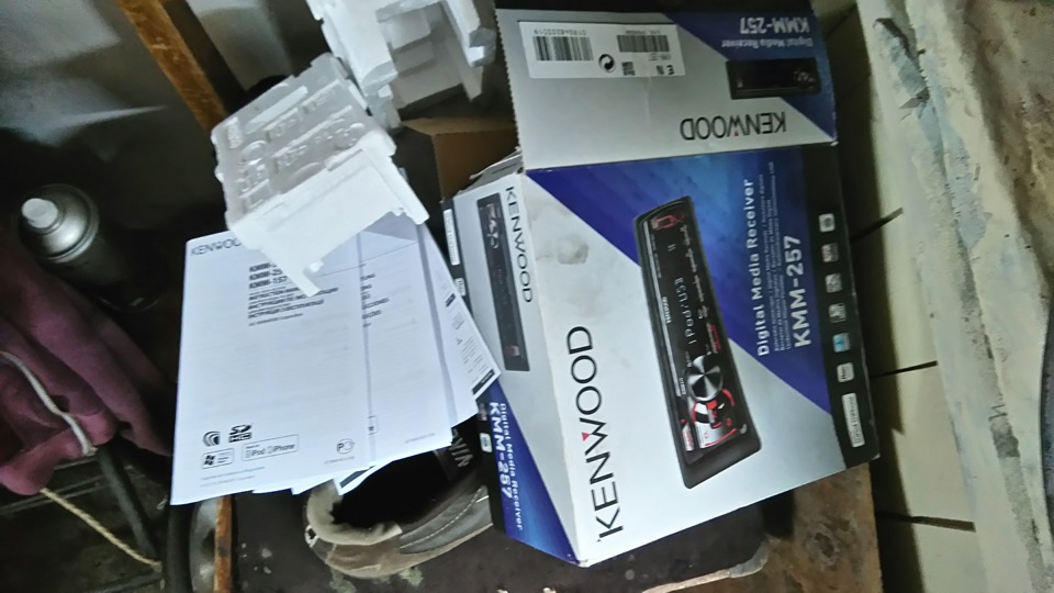 Продам магнітолу Kenwood kmm-257 3