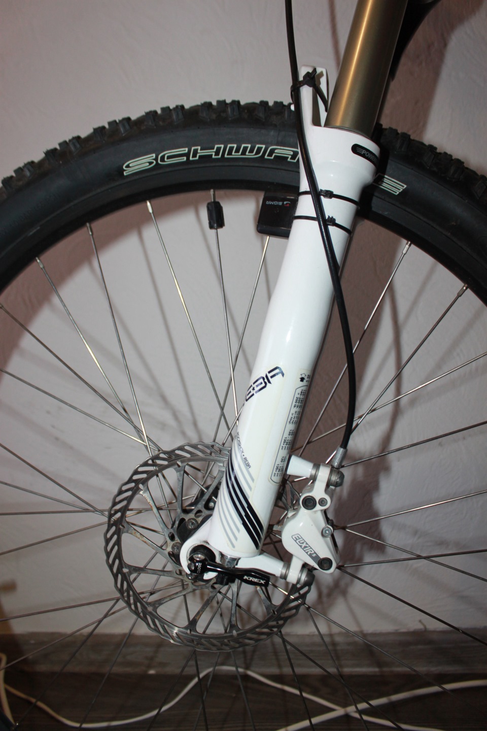 Продам свій GT Avalanche 2.0 Disc (2009) RS Reba SL 2010, Elixir 5, FSA Carbone 2