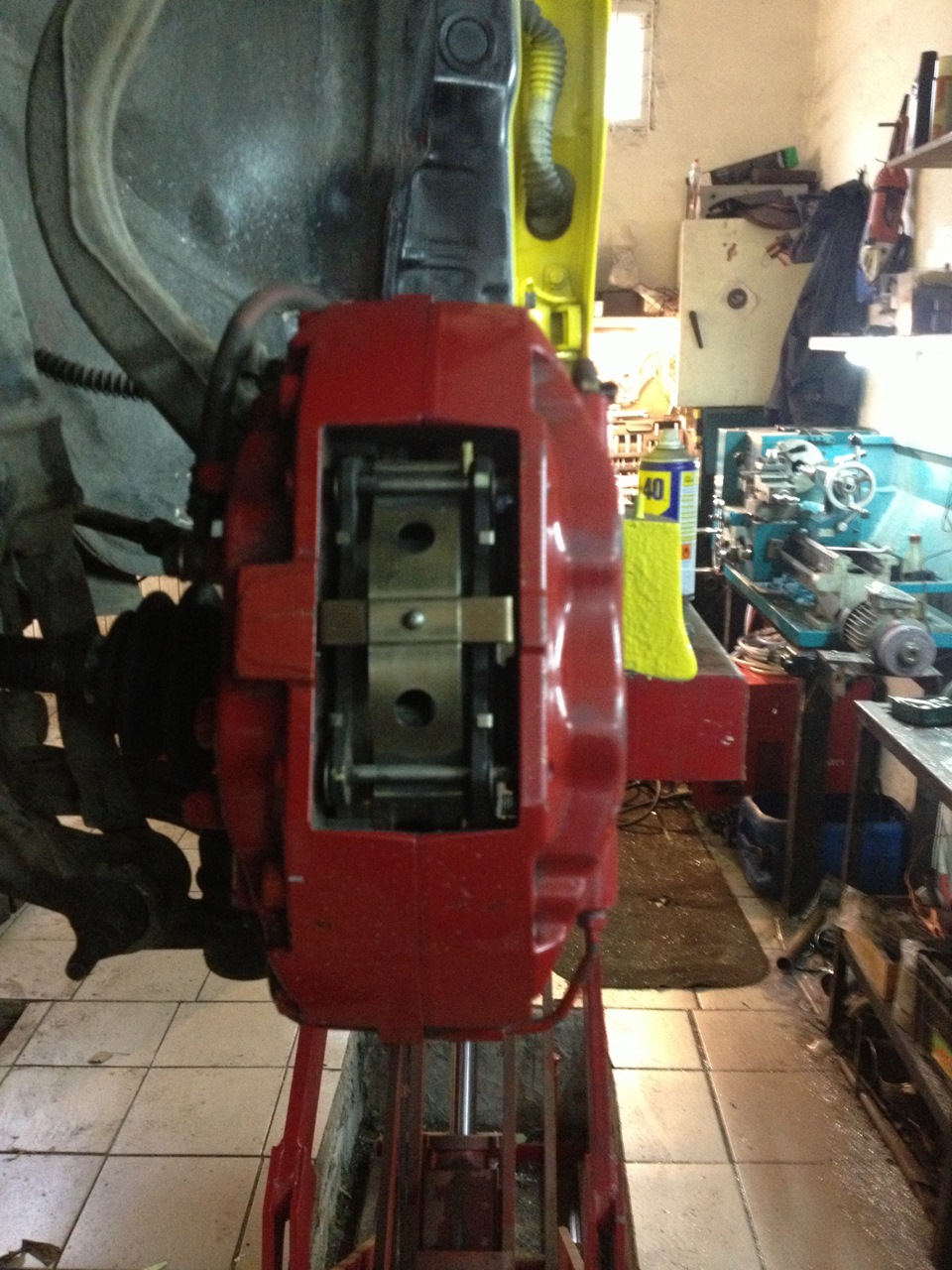 Установка гальмівок або 4-поршневі Brembo 4