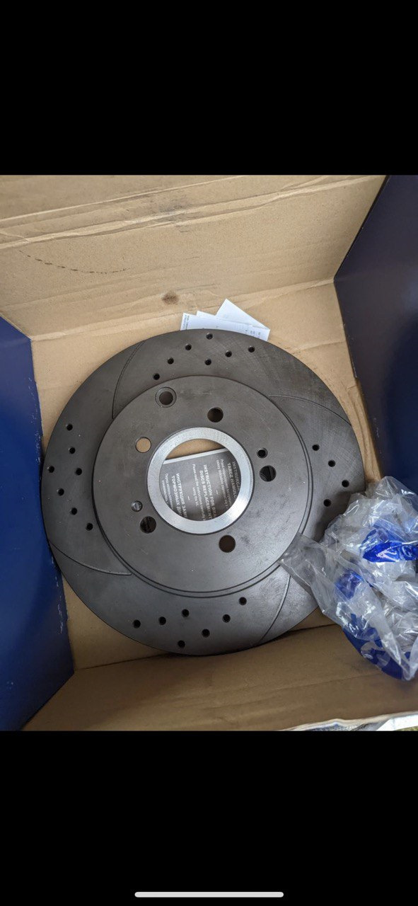 Встановлення гальмівної системи Brembo на Eclipse 4g 5