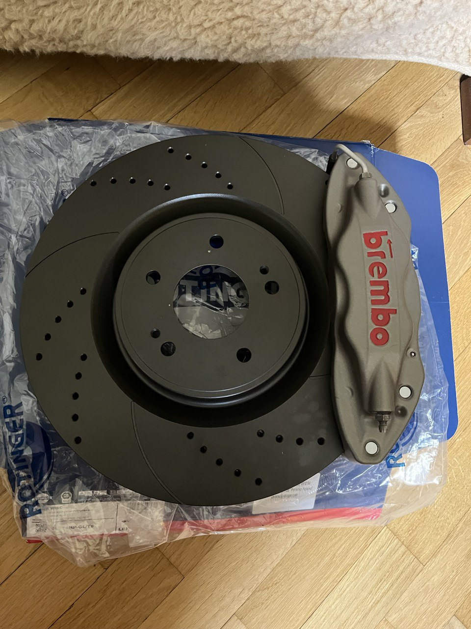Встановлення гальмівної системи Brembo на Eclipse 4g 3