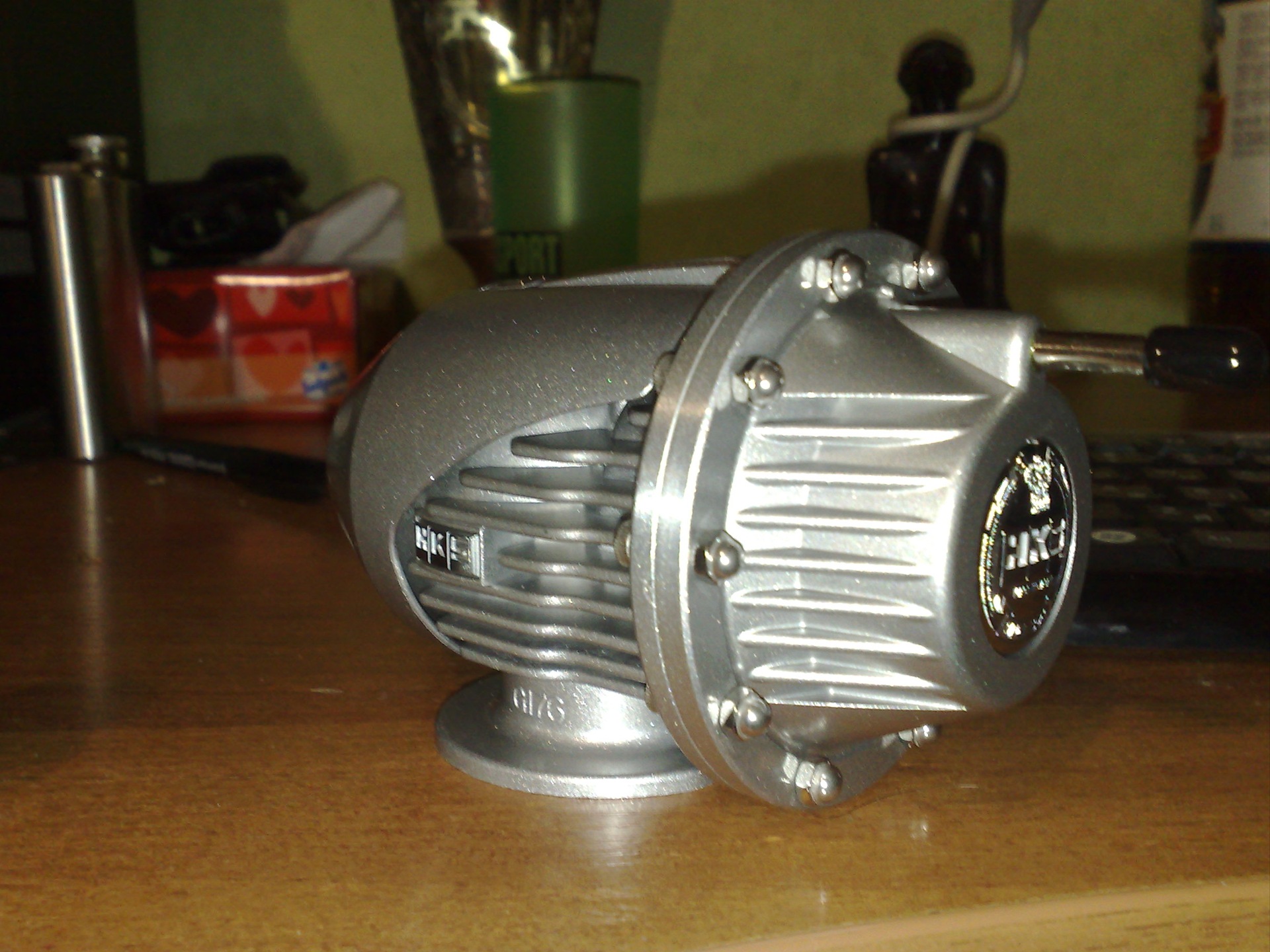 HKS SSQV3 + Install Kit 1