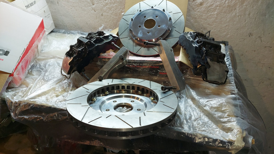 Нові гальма brembo 5