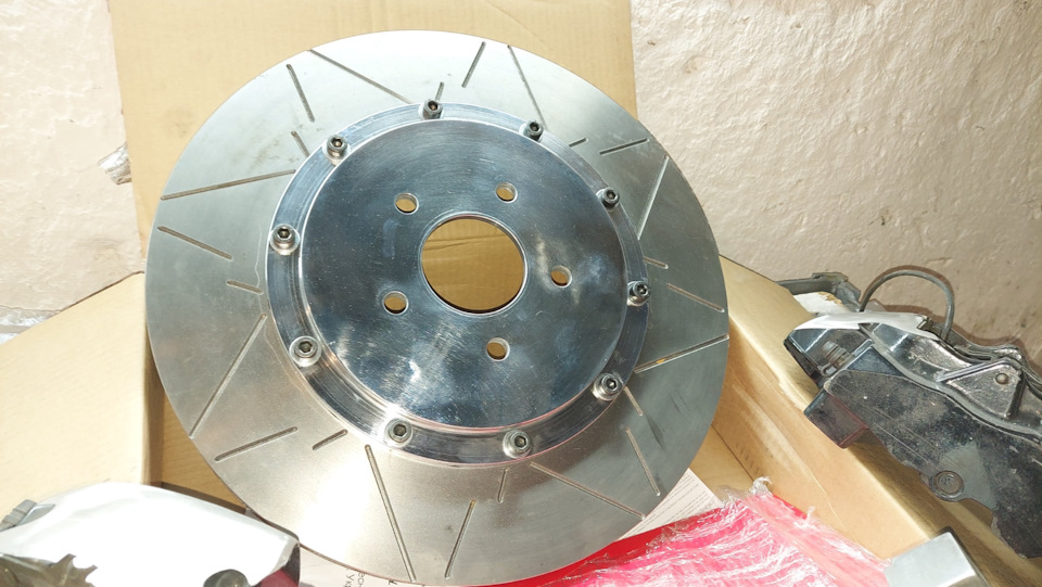 Нові гальма brembo 4