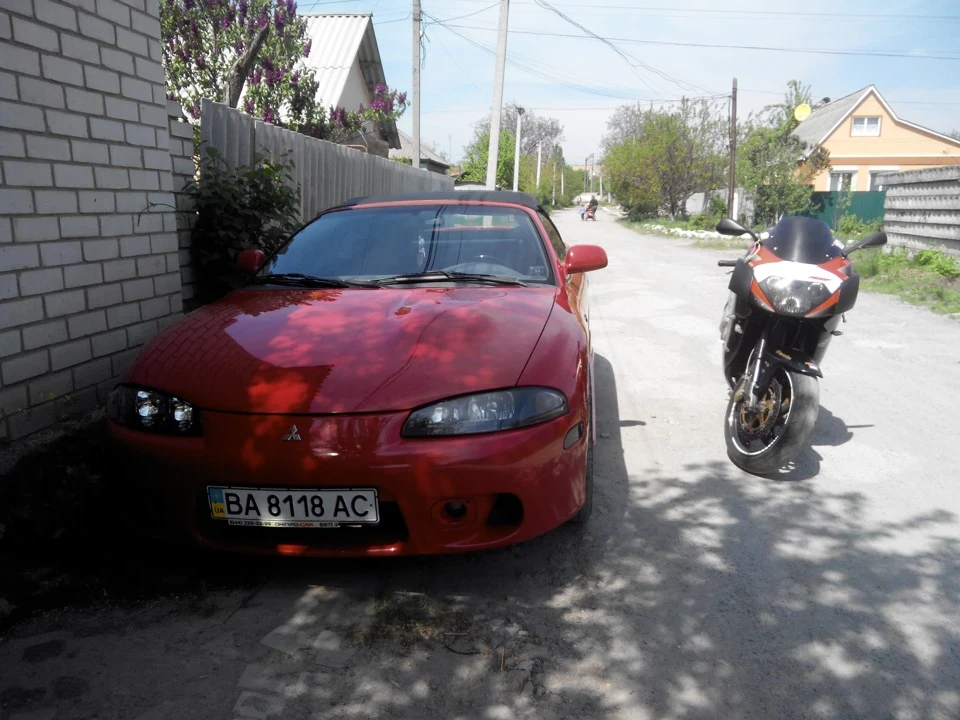 Ще один літаючий)))