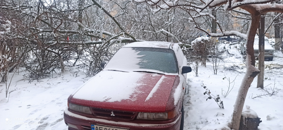 Рухнуло, прям біля галанта ... 1