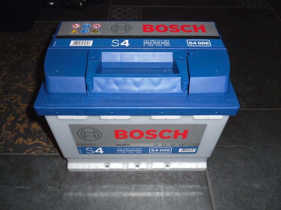 Взяв акумулятор Bosch S4 006 1