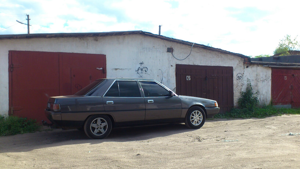 Продам свій mitsubishi galant 1986 2.0 бензин 1