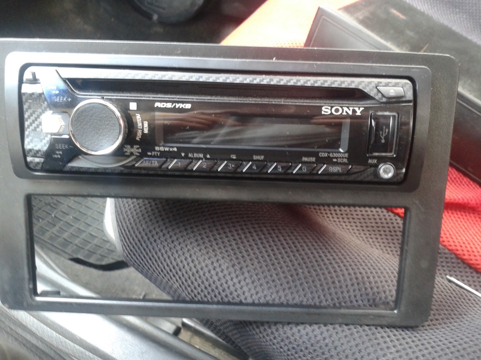 Магнітол SONY CDX 63000UE 1