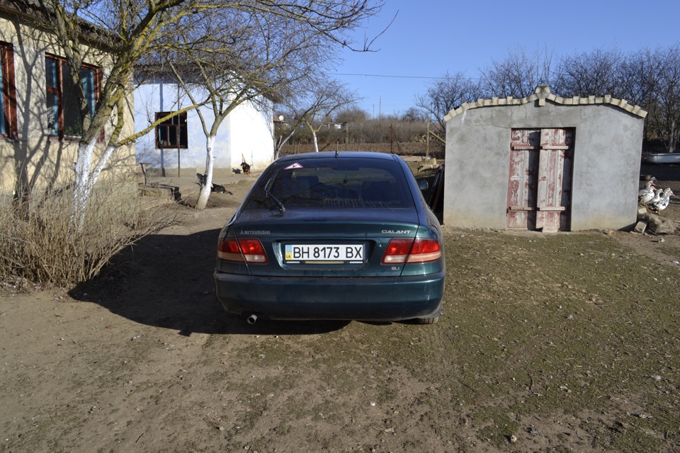 У місце старих наклейок з'явилися нові)) 2