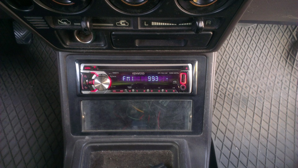 Перше моє втручання або Kenwood KDC-317UR+перехідна рамка 2