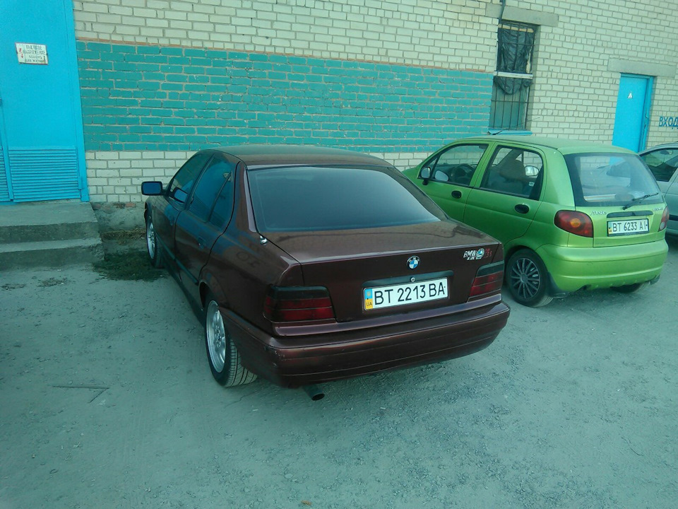 Продается BMW E36 320 3