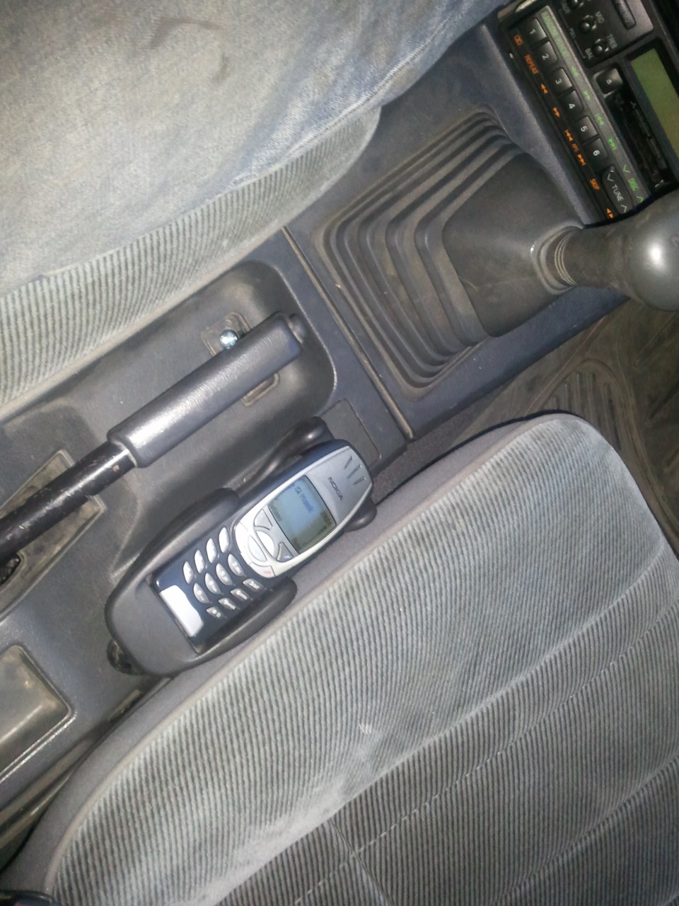 NOKIA 6310i + автокомплект 5