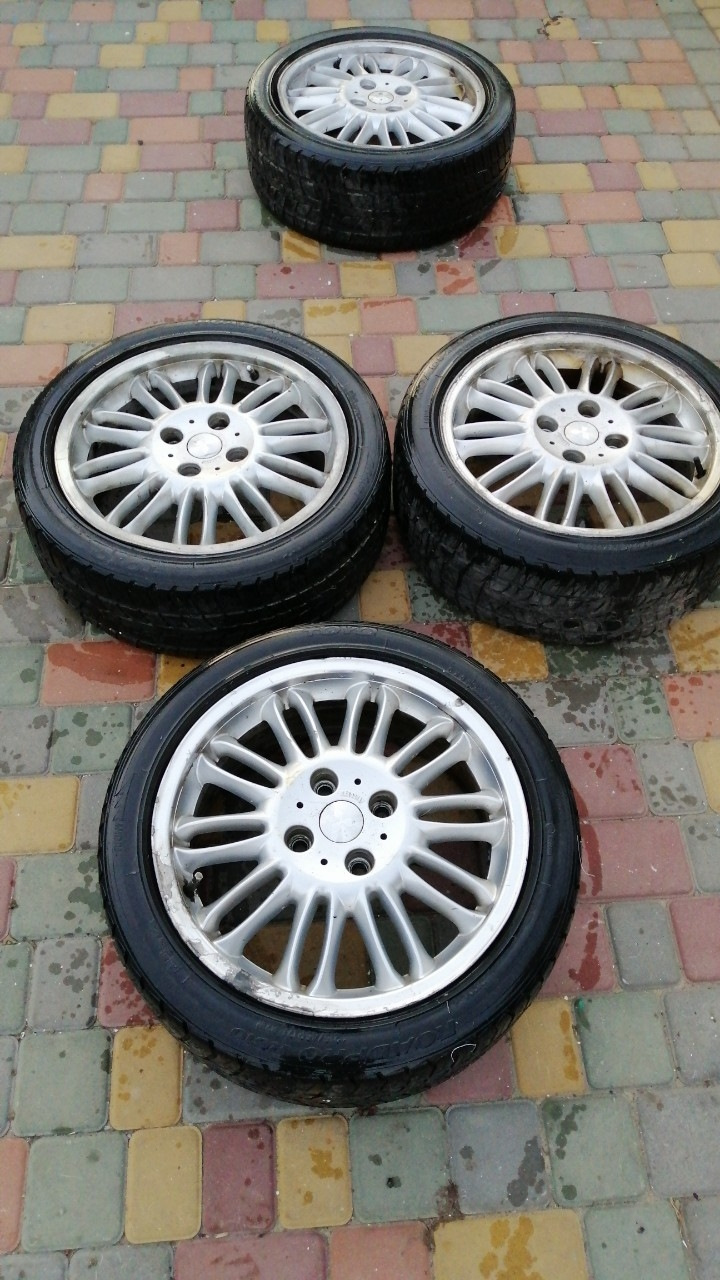 Піст радості. Borbet r17 2