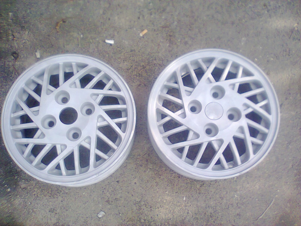 Продам два диска R14 3