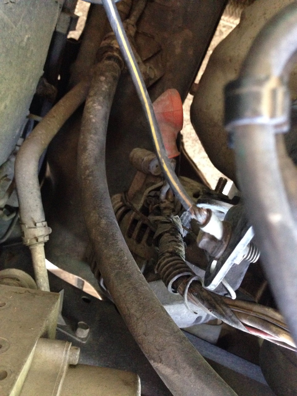 Гена ну ти ЧМО! або як зняти генератор з міцубісі ггалант 2.5 v6 4