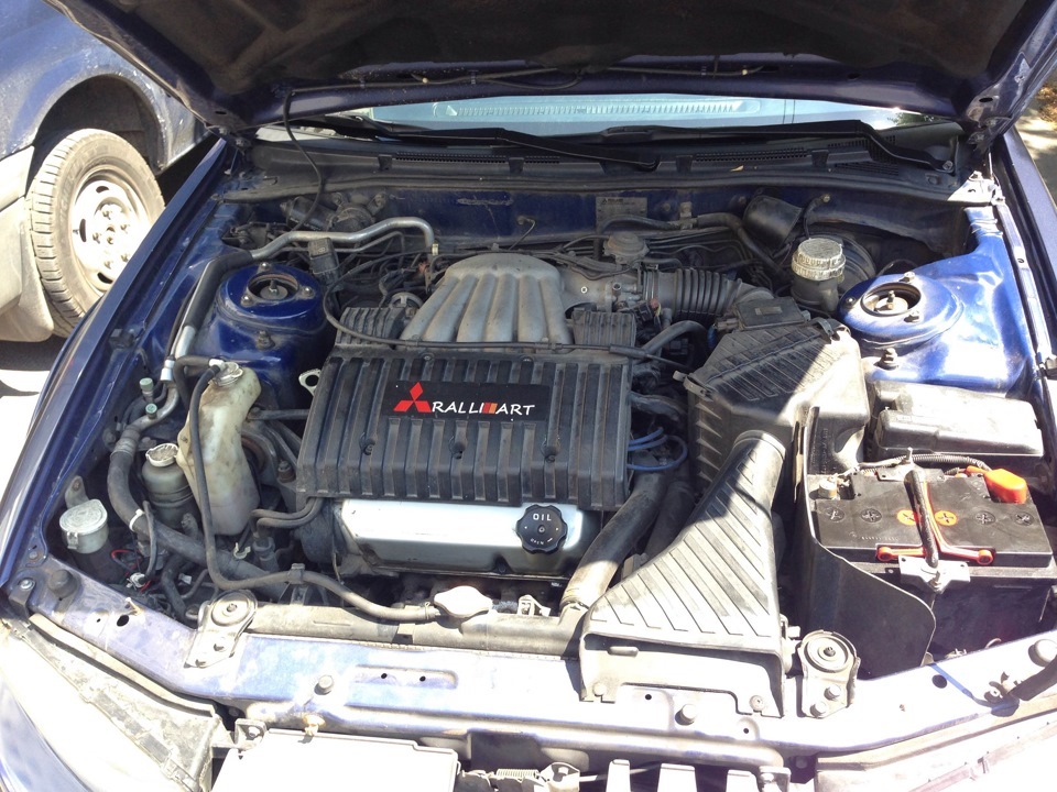 Продам Mitsubishi Galant EA5A 97 рік, 2,5 автомат 5