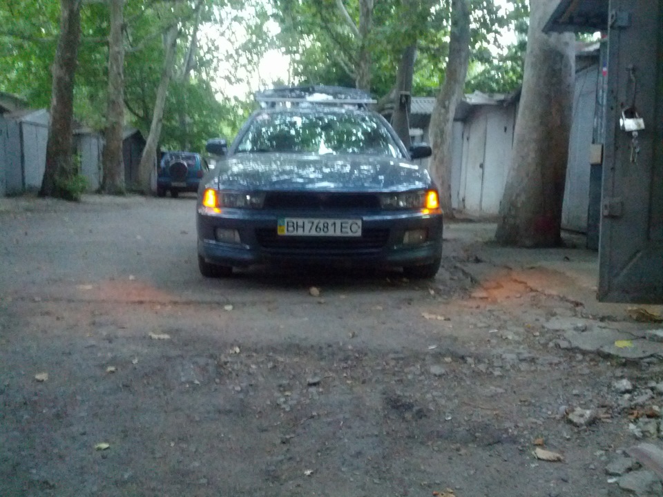 Мені якийсь автомобіль не дай він стає американцем))))) 2