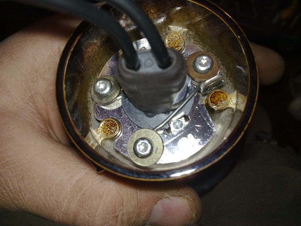 Ксенон в Hella Micro DE 2