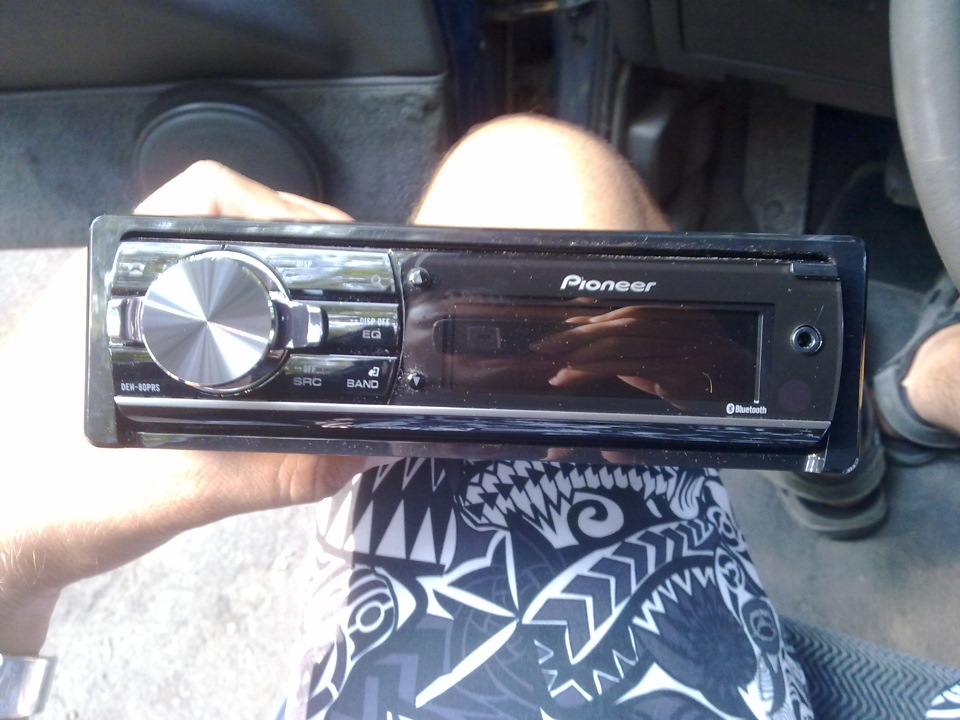 Новий головний пристрій Pioneer DEH-80PRS 2
