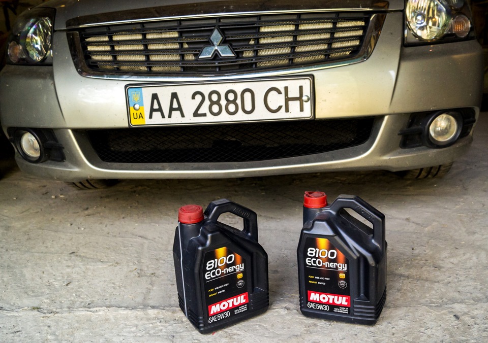 Заміна мастила Motul 5w30 2