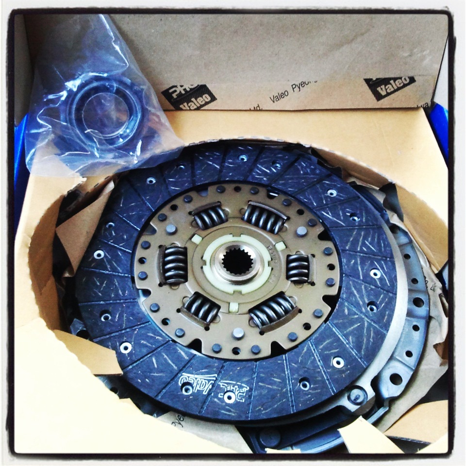 Комплект зчеплення Valeo PHC на Mitsubishi Galant E54… 1