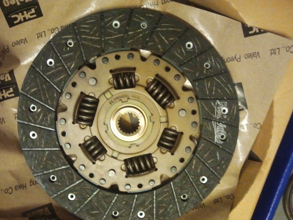 Комплект зчеплення Valeo PHC на Mitsubishi Galant E54… 4