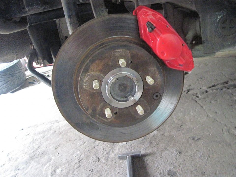 Задні Brembo 2 поршні 3