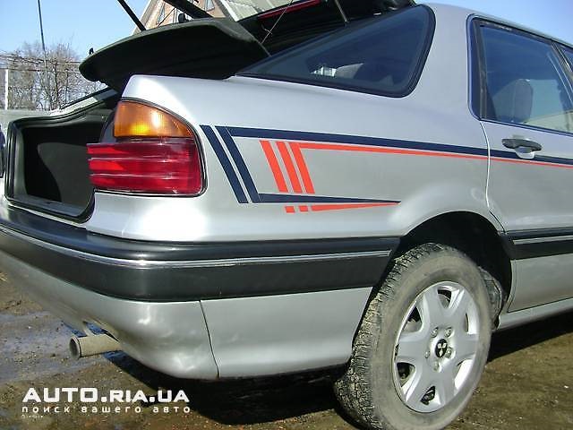 От пригнав Галанта Хачбека 1990 2.0 з Німеччини продам по запчастинам 3