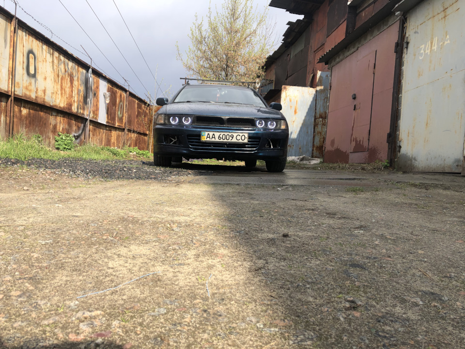 Передній бампер 5