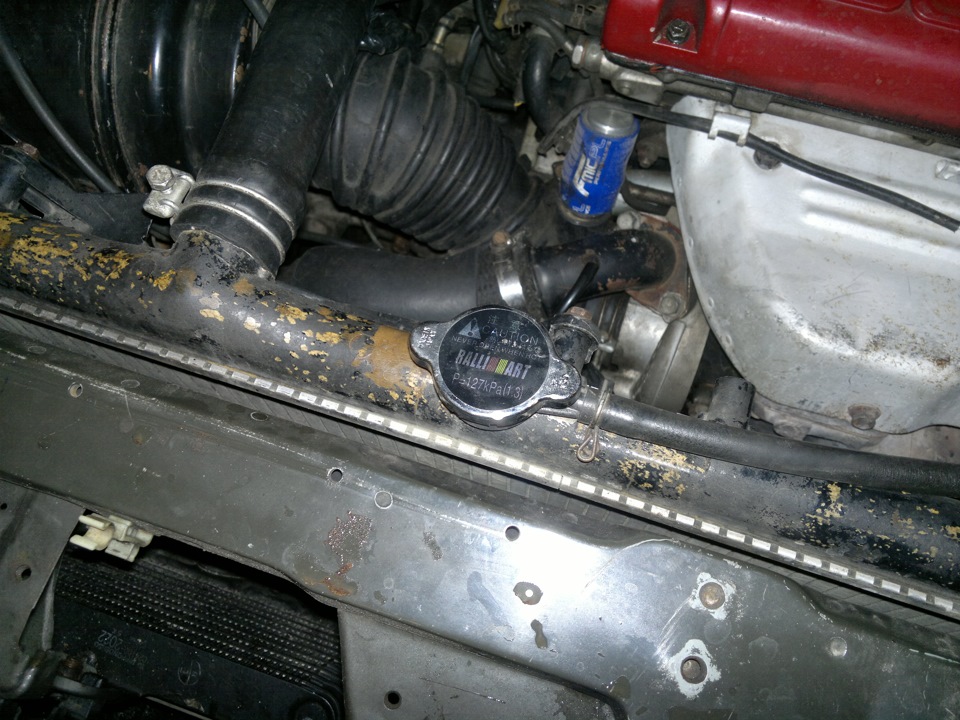 Кришка радіатора RalliArt 5