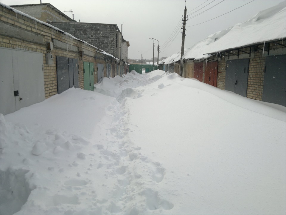 Звільнення зі снігового полону 1