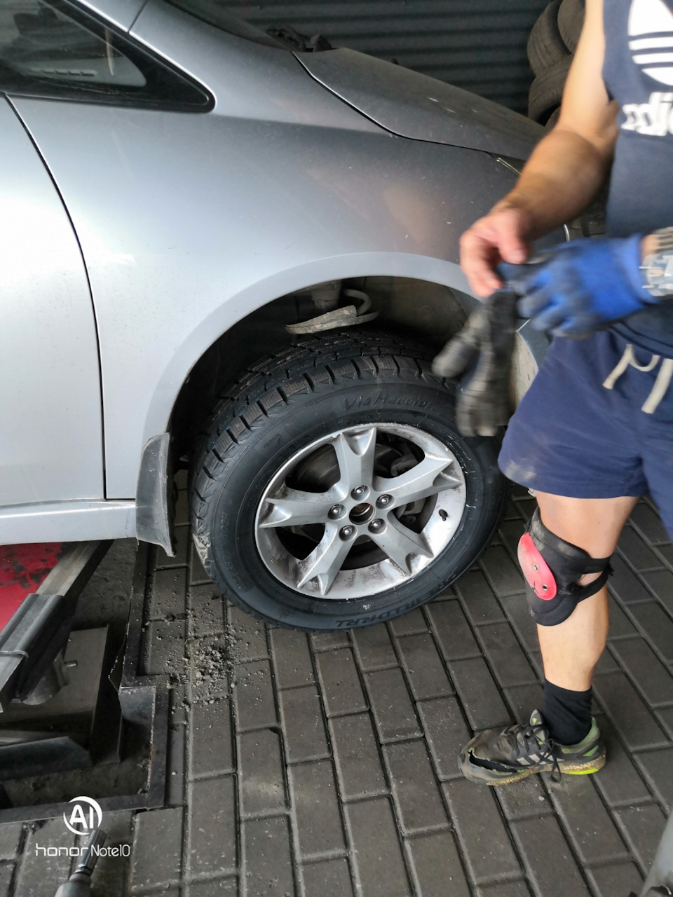 Нова гума 215/60 r17 SUV 3