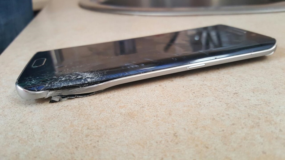 Краш тест Samsung S6 Edge. Покосив зелень$$$$ 2