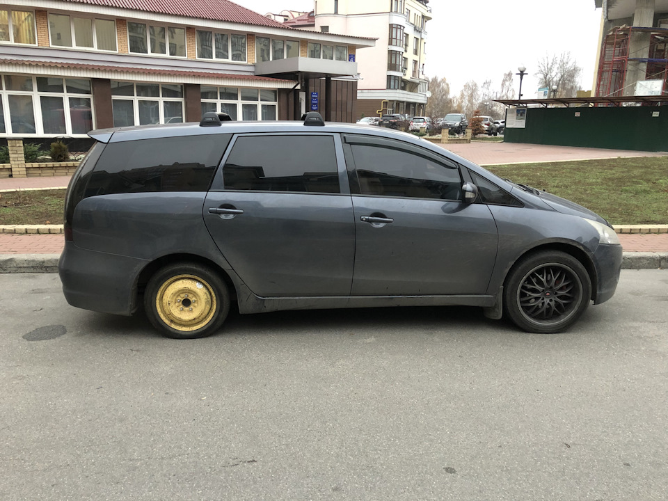 Докаткін, вилазь. Мінус 100 $ 1