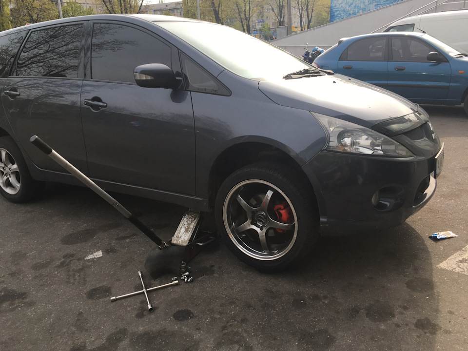 Прикладка 19 тапок 235/45/19 гума 3