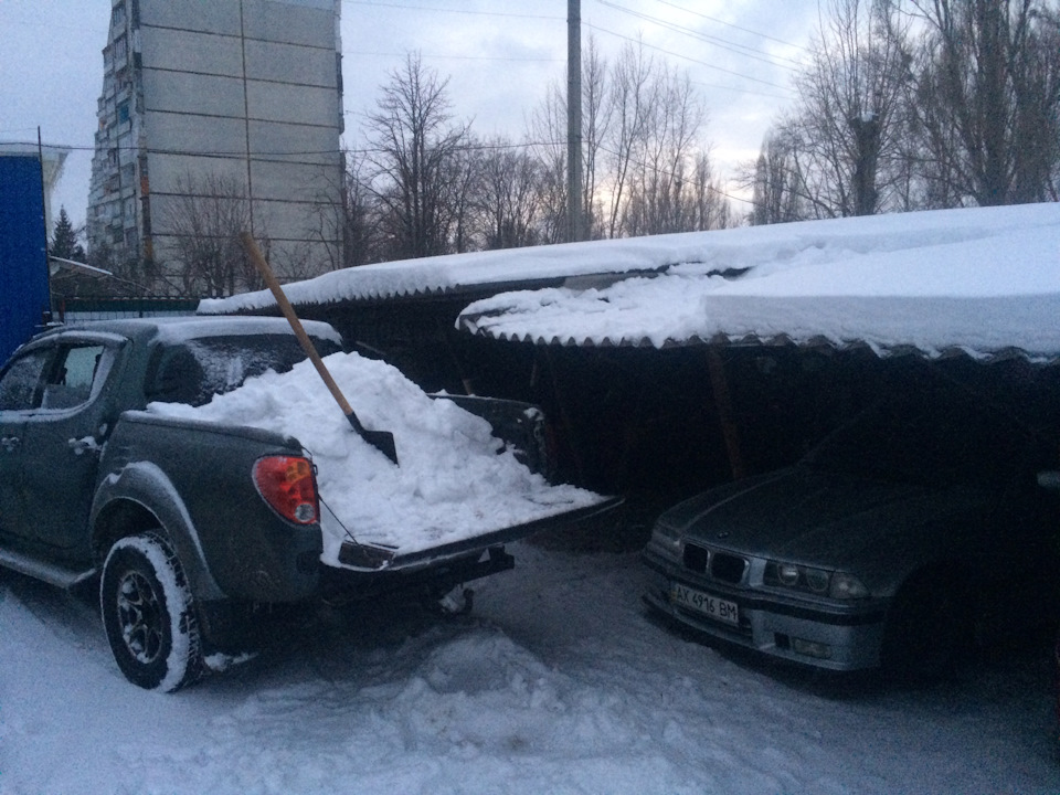 Вивозимо сніг:) 2